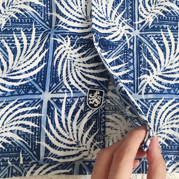 ⏱PRICE DROP⏱ NWT Men’s Silk Blend Shirt - Picture 7 of 10